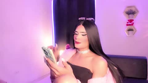 ateneataylor online show from 09-12-25, 03:50