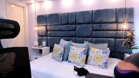 Atennea Diiossa online show from 12-04-25, 11:52