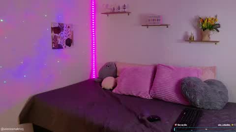 Snapshot of athena_makri05 chatting on 02-21-25, 12:49 ATENEA MAKRI online show from 02-21-25, 12:49