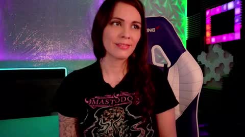 Athena Autumn online show from 11-05-25, 10:04