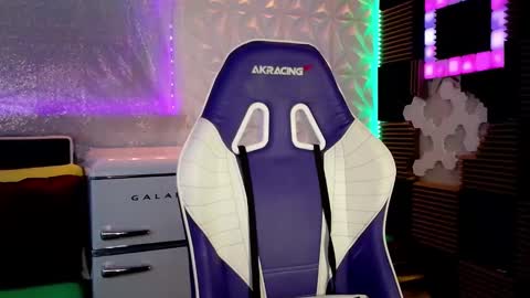 Athena Autumn online show from 02-05-26, 03:11