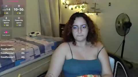 Snapshot of athenasbae chatting on 01-15-25, 03:54 Steph online show from 01-15-25, 03:54