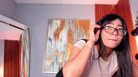 Thiana online show from 01-20-25, 03:07