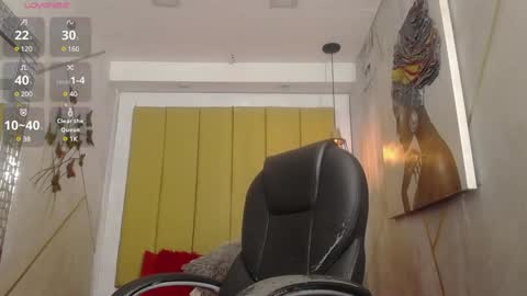 Snapshot of athleticbig_cock chatting on 02-01-25, 02:05 ATHLETIC  COCK online show from 02-01-25, 02:05