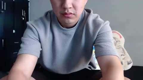 Robin online show from 01-06-26, 04:43