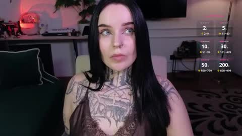 online every day between 10am-23pm online show from 04-30-26, 07:25