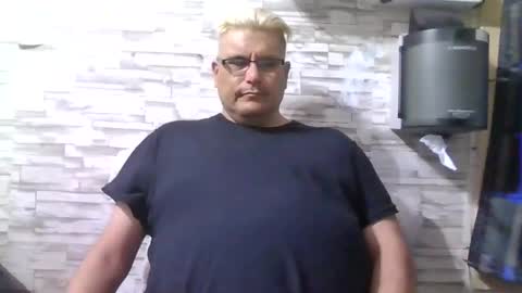 Snapshot of atr2424 chatting on 02-11-25, 09:09 A online show from 02-11-25, 09:09