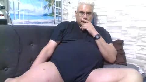 Snapshot of atr2424 chatting on 11-15-25, 07:54 A online show from 11-15-25, 07:54