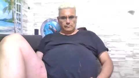 Snapshot of atr2424 chatting on 11-17-25, 08:58 A online show from 11-17-25, 08:58