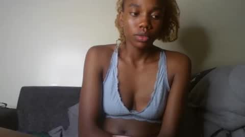 Snapshot of attained_option chatting on 11-28-25, 08:50 attained online show from 11-28-25, 08:50