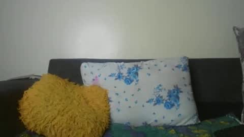 Snapshot of attained_option chatting on 12-01-25, 01:43 attained online show from 12-01-25, 01:43