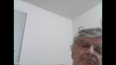 Snapshot of audiseattle123 chatting on 09-28-25, 04:12 audiseattle123 online show from 09-28-25, 04:12