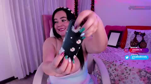 Andrea online show from 09-20-25, 02:34