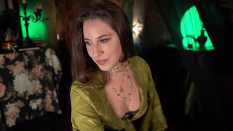 Snapshot of audrey_ chatting on 11-04-25, 06:12 Audrey online show from 11-04-25, 06:12