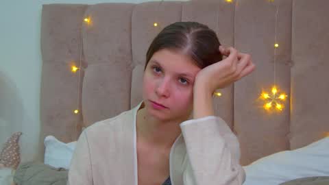 Snapshot of audreybarlow chatting on 12-24-24, 04:08 Audrey online show from 12-24-24, 04:08