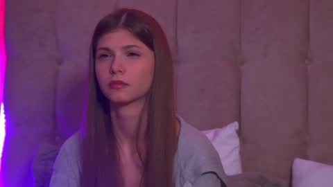 Snapshot of audreybarlow chatting on 01-28-25, 12:32 Audrey online show from 01-28-25, 12:32