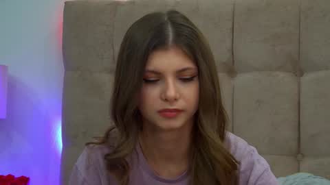 Snapshot of audreybarlow chatting on 02-05-25, 12:27 Audrey online show from 02-05-25, 12:27