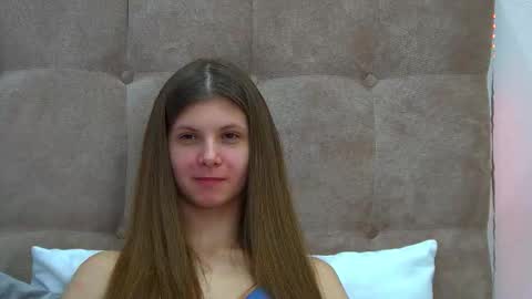 Snapshot of audreybarlow chatting on 02-19-25, 09:28 Audrey online show from 02-19-25, 09:28