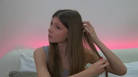 Snapshot of audreybarlow chatting on 02-25-25, 09:31 Audrey online show from 02-25-25, 09:31