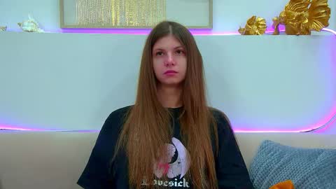 Snapshot of audreybarlow chatting on 09-13-25, 06:24 Audrey online show from 09-13-25, 06:24