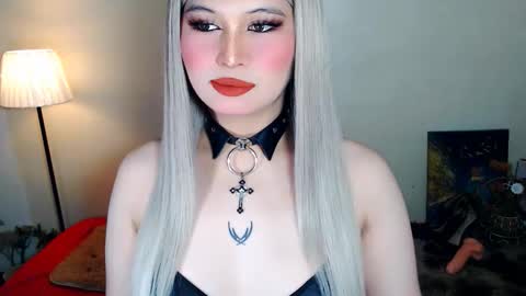 Audrey online show from 02-12-26, 07:03