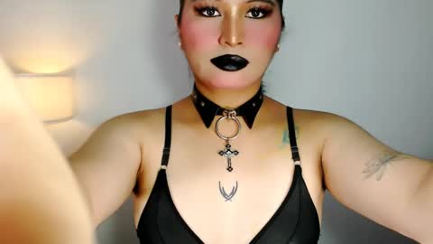 Snapshot of audreyholloway chatting on 05-30-26, 09:50 Audrey online show from 05-30-26, 09:50