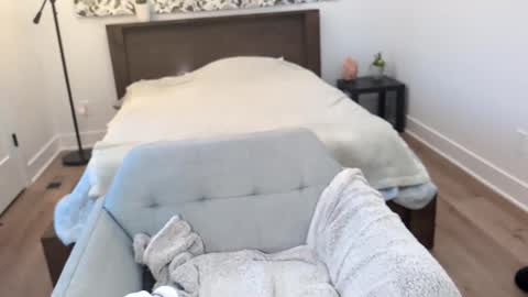 Snapshot of audreyjones03 chatting on 01-21-25, 08:32 Miss Audrey online show from 01-21-25, 08:32