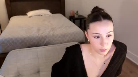 Snapshot of audreyjones03 chatting on 02-03-25, 08:46 Miss Audrey online show from 02-03-25, 08:46