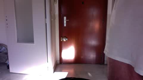 Snapshot of auguste688483 chatting on 01-08-26, 09:22 auguste688483 online show from 01-08-26, 09:22