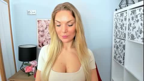 AulloraSensual online show from 02-24-25, 08:27