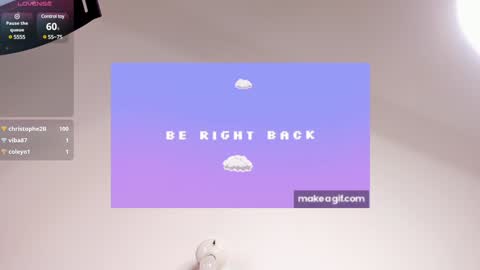 Snapshot of aurabakers chatting on 01-25-25, 06:13 Aura online show from 01-25-25, 06:13