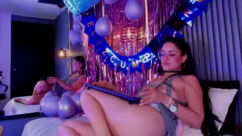 Snapshot of aurabakers chatting on 03-11-25, 06:52 Aura online show from 03-11-25, 06:52