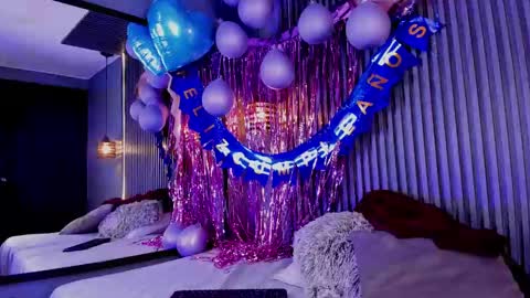 Snapshot of aurabakers chatting on 03-12-25, 03:51 Aura online show from 03-12-25, 03:51