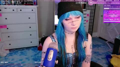 Snapshot of auragotchi chatting on 10-11-25, 01:27 Aurora  Aura online show from 10-11-25, 01:27