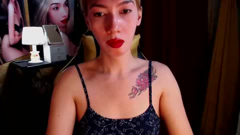 Miss awra online show from 12-15-24, 05:34