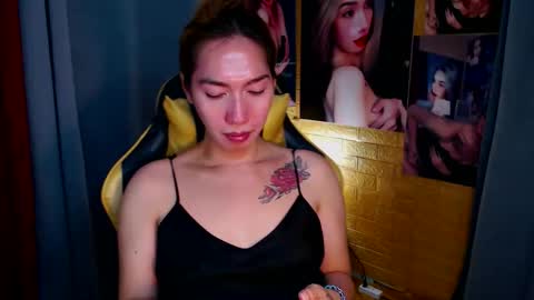 Miss awra online show from 09-12-25, 05:57