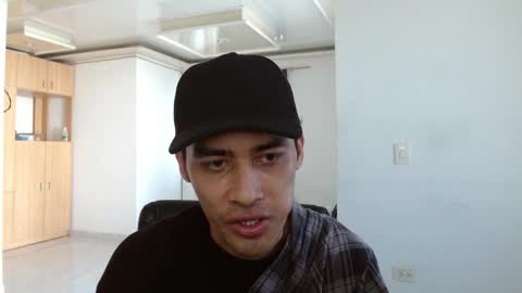 Aureliano online show from 11-06-25, 09:26