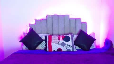aurimel valentina online show from 05-08-26, 01:33