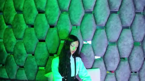 aurora online show from 01-08-26, 02:52