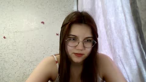 Kiara Xanthe online show from 04-28-26, 11:37