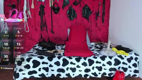 Snapshot of aurora_cullen chatting on 05-16-26, 10:36 Aurora online show from 05-16-26, 10:36