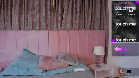 Snapshot of aurora_divine chatting on 02-28-25, 02:09 aurora_divine online show from 02-28-25, 02:09