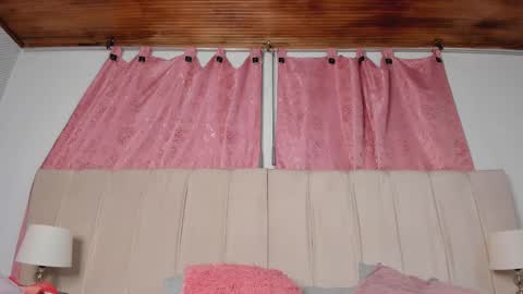 Snapshot of aurora_divine chatting on 03-11-25, 07:25 aurora_divine online show from 03-11-25, 07:25