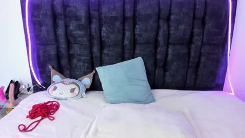 AURORA online show from 06-11-26, 02:48