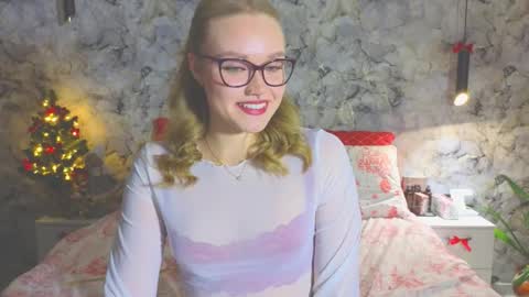 Kate online show from 12-17-25, 05:08