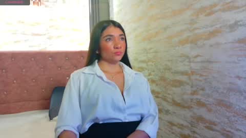 Aurora online show from 09-25-25, 03:43