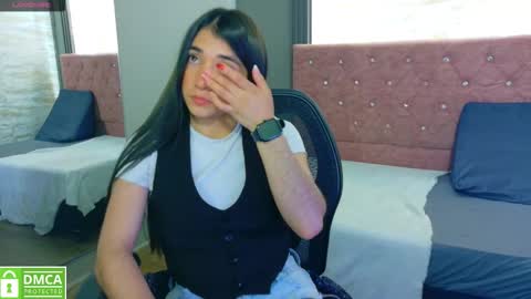 Aurora online show from 09-26-25, 03:32