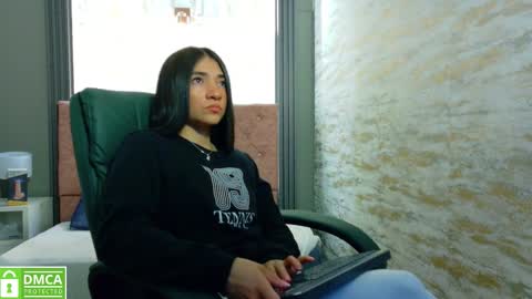 Aurora online show from 09-29-25, 03:22