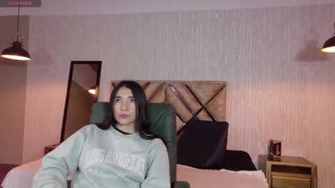 Aurora online show from 10-09-25, 04:10