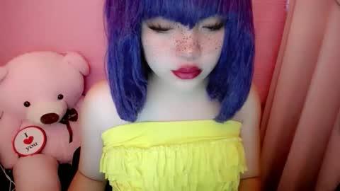 cute online show from 06-09-26, 05:41